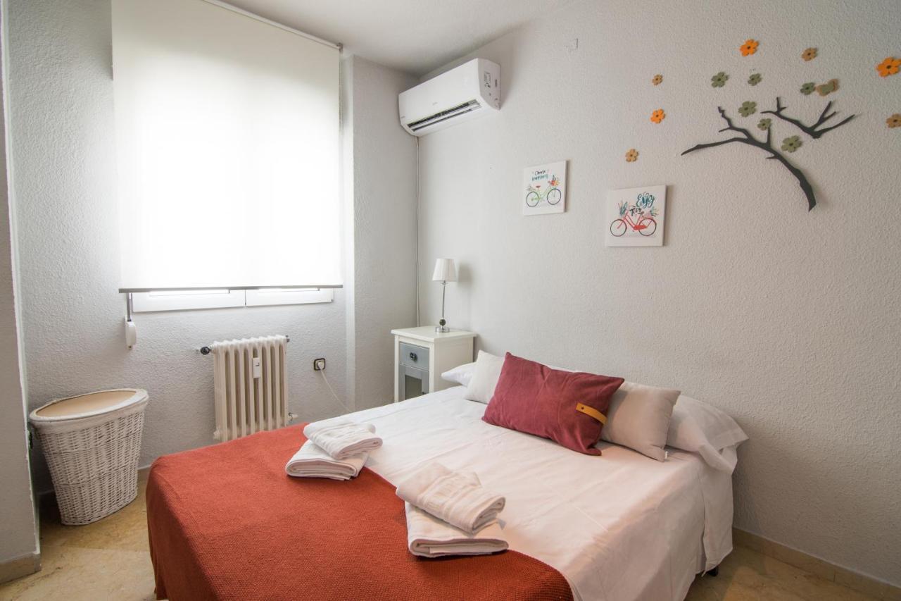 Lope De Vega Apartment Granada Eksteriør bilde