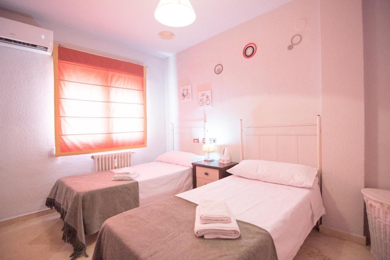 Lope De Vega Apartment Granada Eksteriør bilde